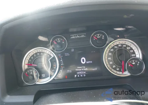 2013 Ram 1500 Express z USA, uszkodzony, nr VIN 1C6RR6FT8DS717295